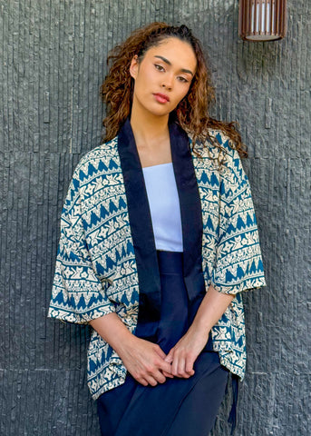 Kidlat Unisex Kimono Coverup