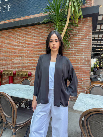 Hiyas Plain Silk Kimono Luxurious Coverup Cardigan Womenswear Basic Outerwear Minimalist for Everyday Style