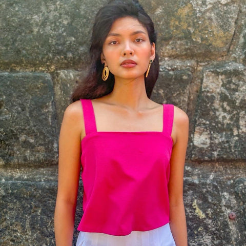 LA Sleeveless Basic Top Casual Comfort Fit