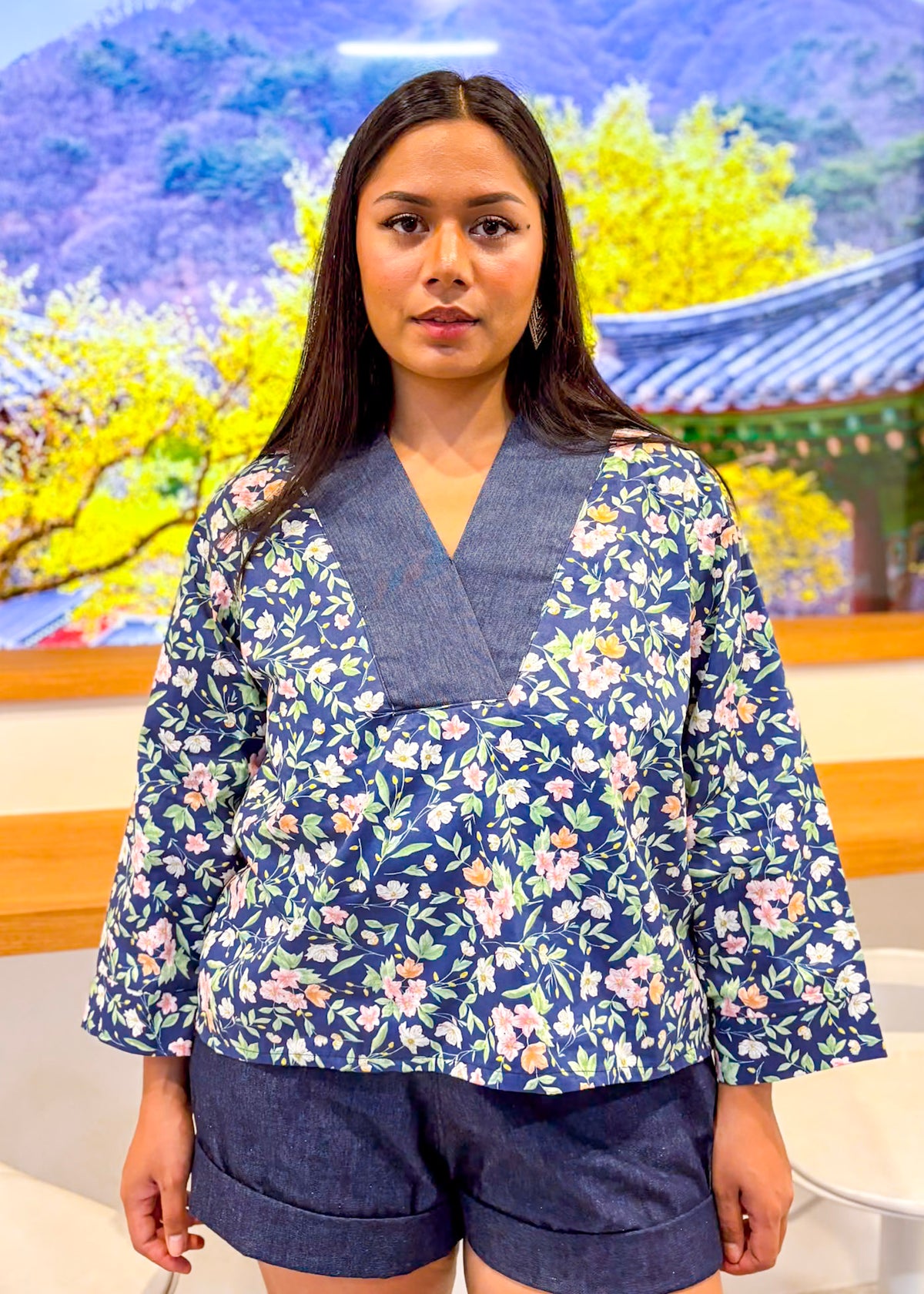 ZIYA Carmela V-Neck Longsleeves Floral Top